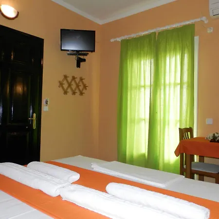 Aparthotel Green Villa *