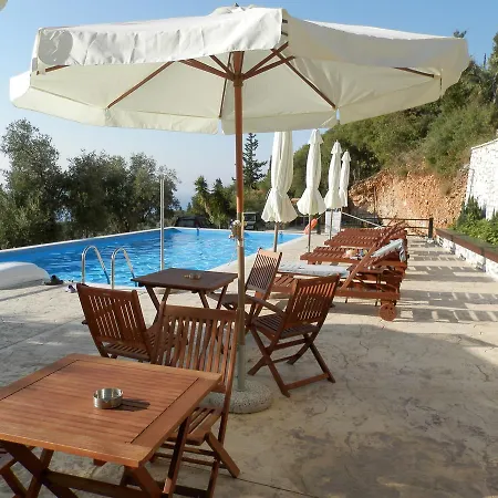 Green Villa 4*