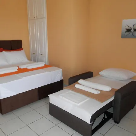 Green Villa Áyios Nikítas