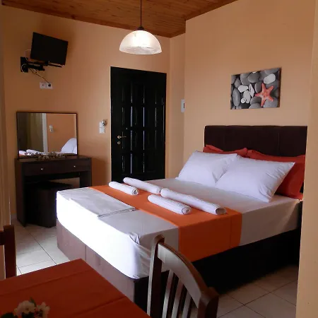 Green Villa * Áyios Nikítas
